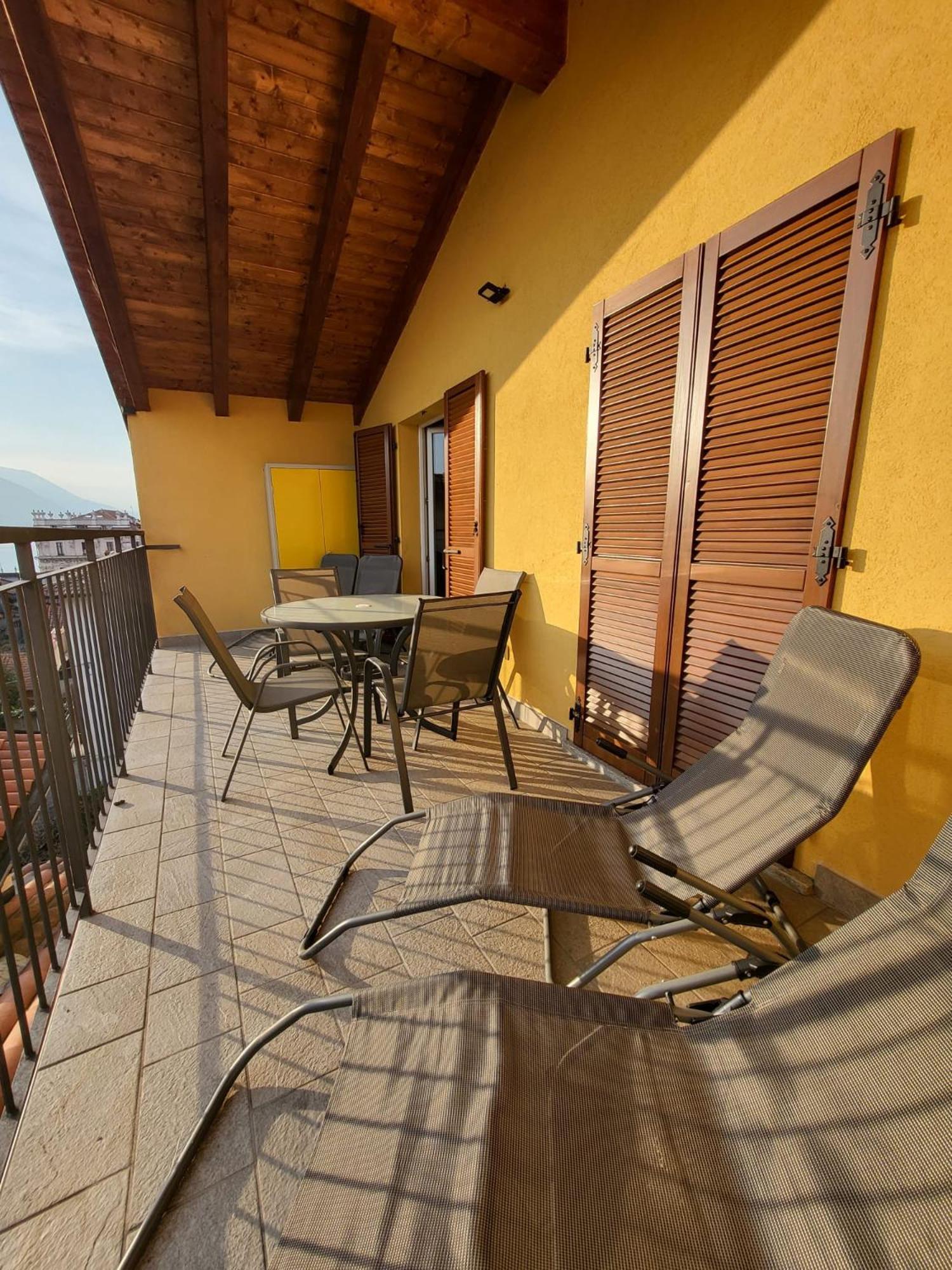 Penthouse Federico With Lake View - Residenza Silvana 韦尔巴尼亚 外观 照片