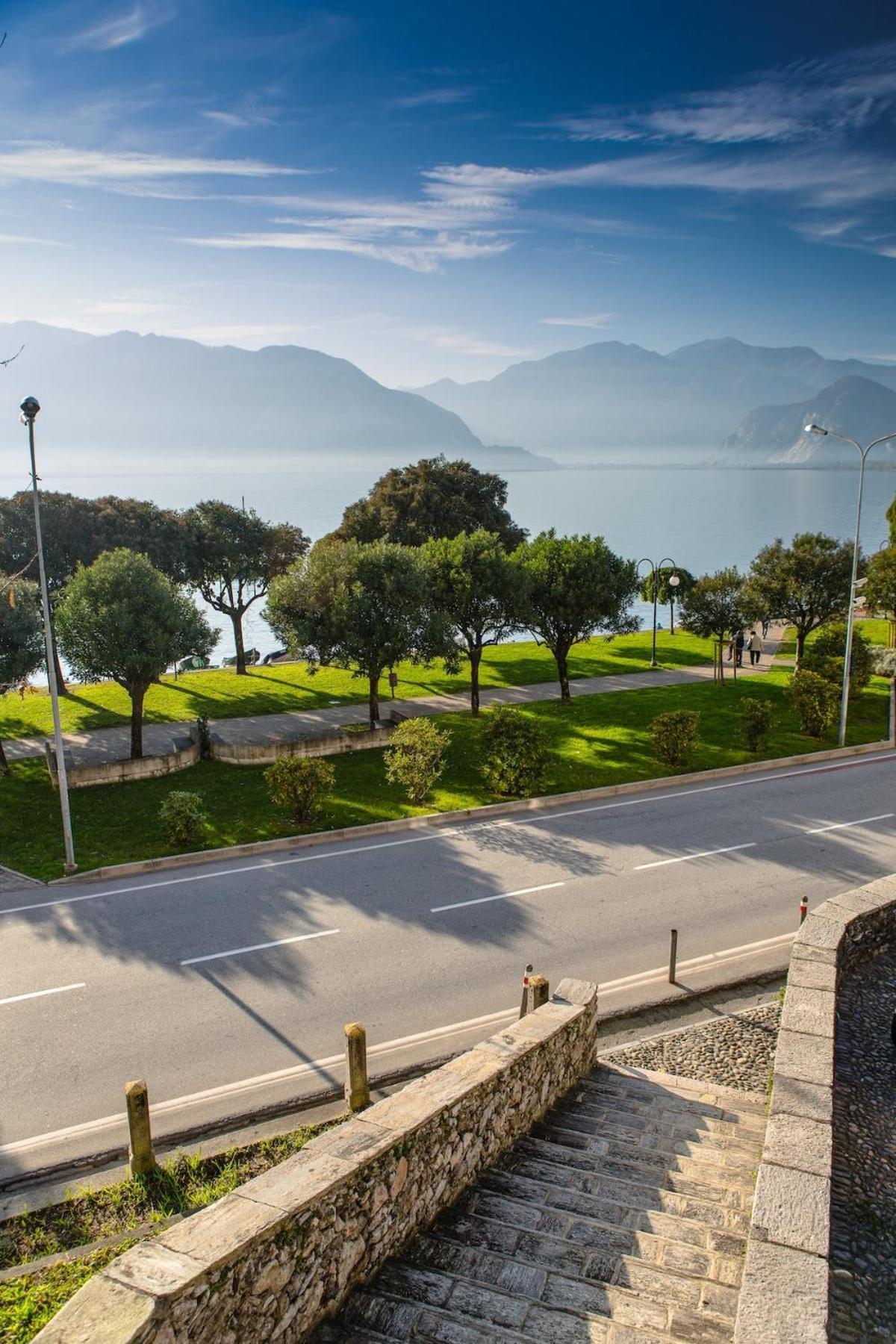 Penthouse Federico With Lake View - Residenza Silvana 韦尔巴尼亚 外观 照片